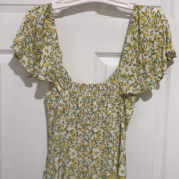 ASTR The Label Rachelle print midi dress - Picture 3 of 4